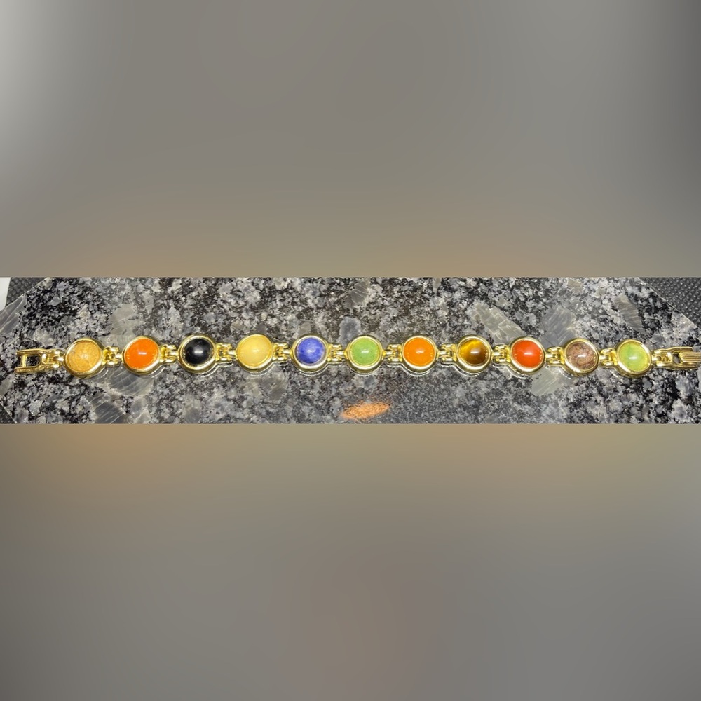 Cabochon Gemstone Bracelet (7”long)